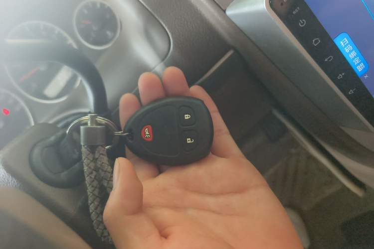Used Buick GL8 2014 2.4L Classic Edition Vehicle Key