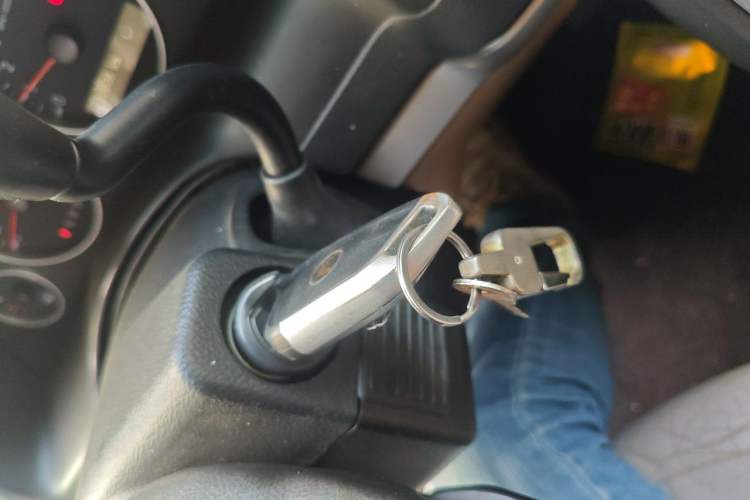 Used Buick GL8 2014 2.4L Executive Edition Vehicle Key