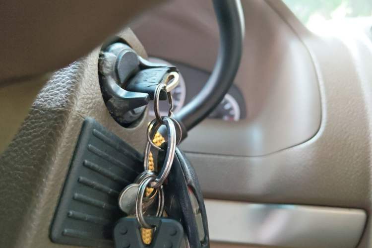 Used Buick GL8 2014 2.4L Classic Edition Vehicle Key