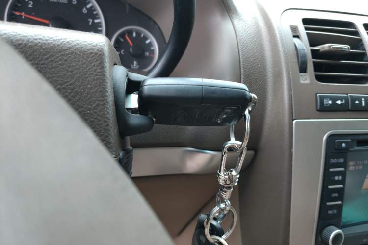 Used Buick GL8 2014 2.4L Classic Edition Vehicle Key