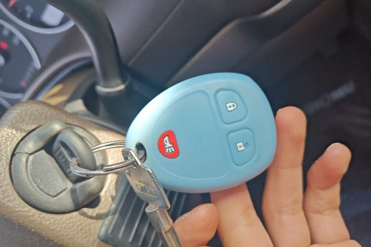 Used Buick GL8 2014 2.4L Classic Edition Vehicle Key