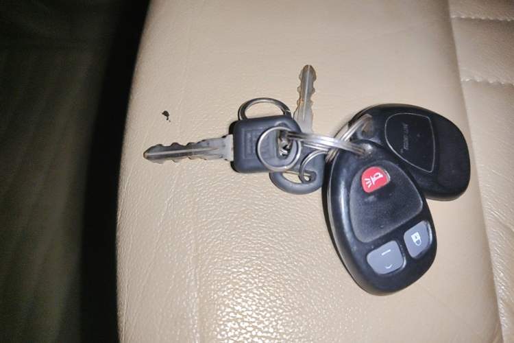 Used Buick GL8 2014 2.4L Classic Edition Vehicle Key