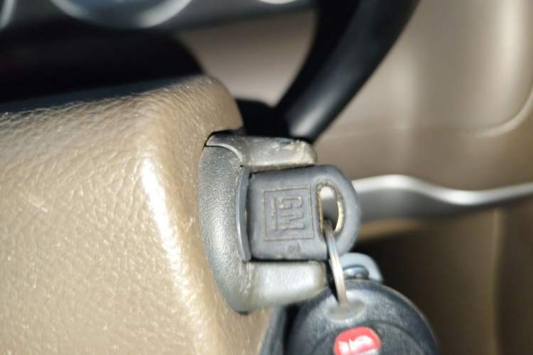 Used Buick GL8 2014 2.4L Classic Edition Vehicle Key