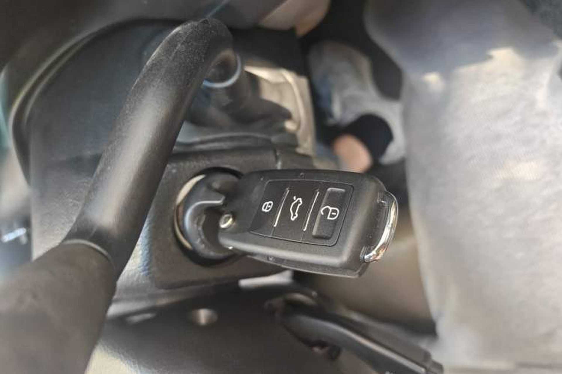 Used Buick GL8 2014 2.4L Executive Edition Vehicle Key