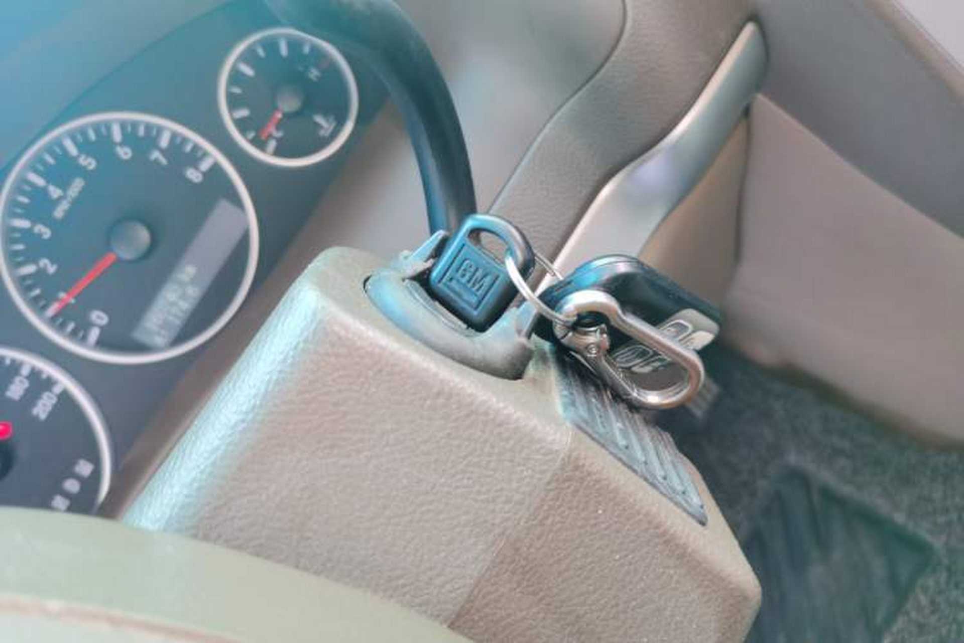 Used Buick GL8 2014 2.4L Classic Edition Vehicle Key