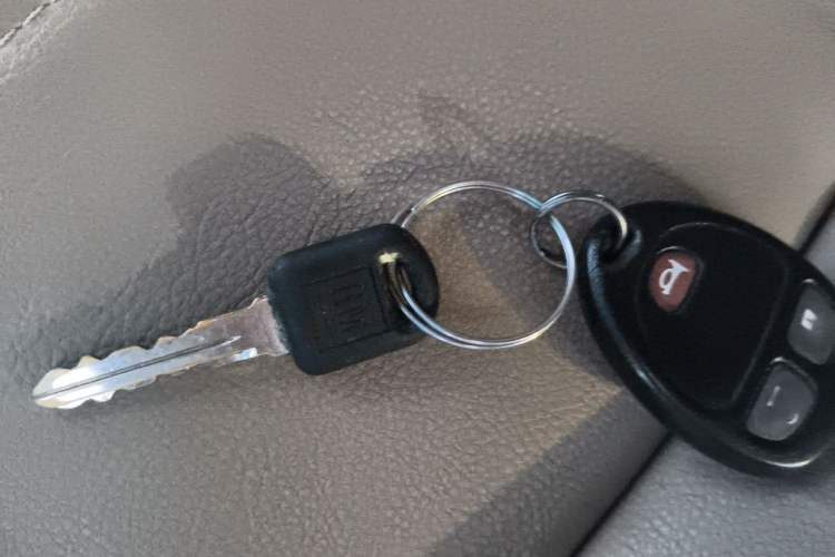 Used Buick GL8 2014 2.4L Comfort Edition Vehicle Key