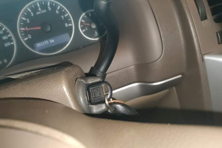 Used Buick GL8 2014 2.4L Classic Edition Vehicle Key