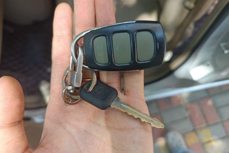Used Buick GL8 2014 2.4L Classic Edition Vehicle Key
