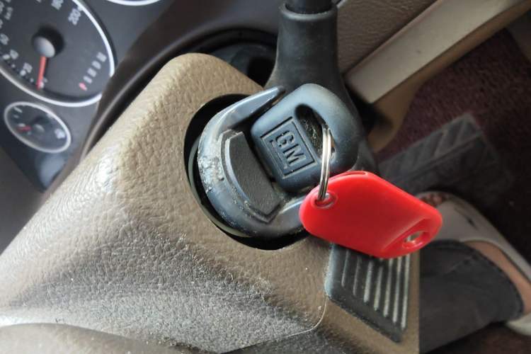 Used Buick GL8 2014 2.4L Classic Edition Vehicle Key