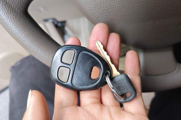 Used Buick GL8 2014 2.4L Classic Edition Vehicle Key