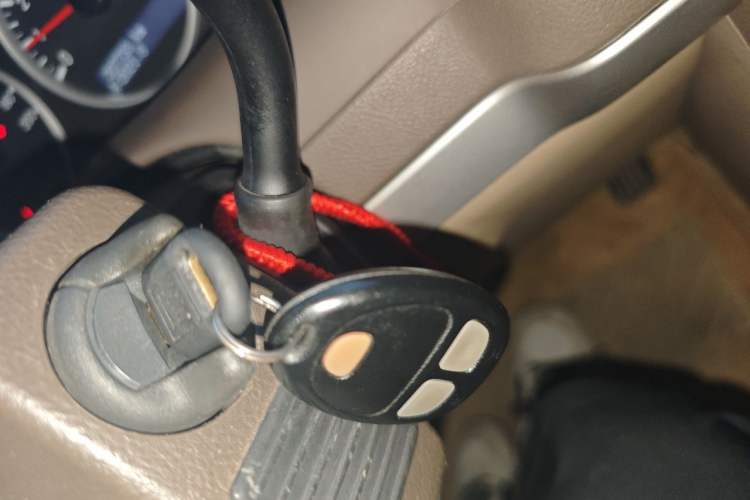 Used Buick GL8 2014 2.4L Classic Edition Vehicle Key