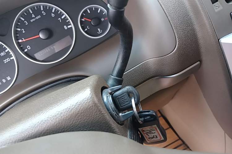 Used Buick GL8 2014 2.4L Classic Edition Vehicle Key