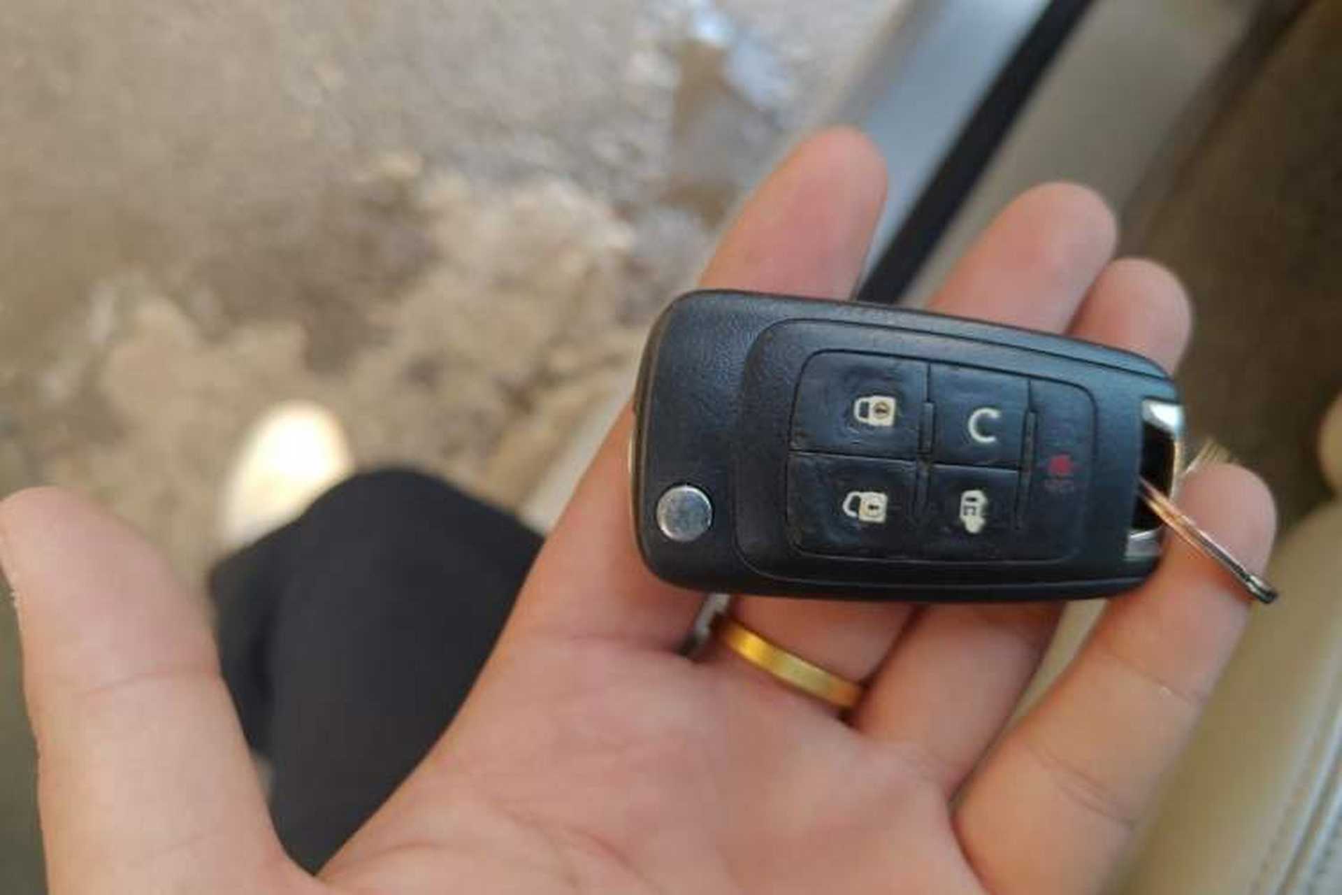 Used Buick GL8 2014 3.0L GT Luxury Business Haoya Edition Vehicle Key