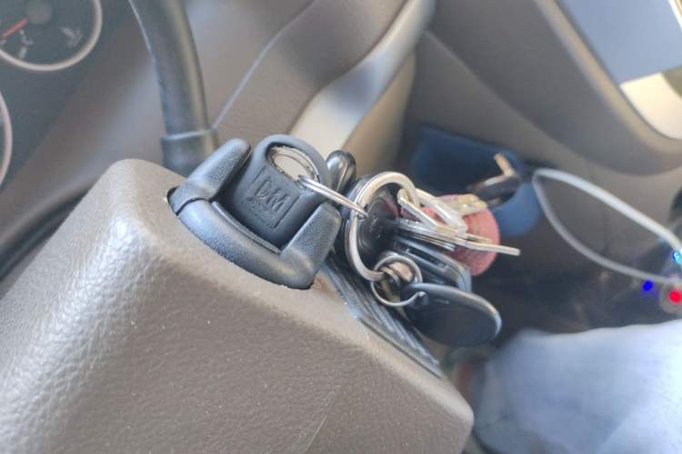 Used Buick GL8 2014 2.4L Classic Edition Vehicle Key