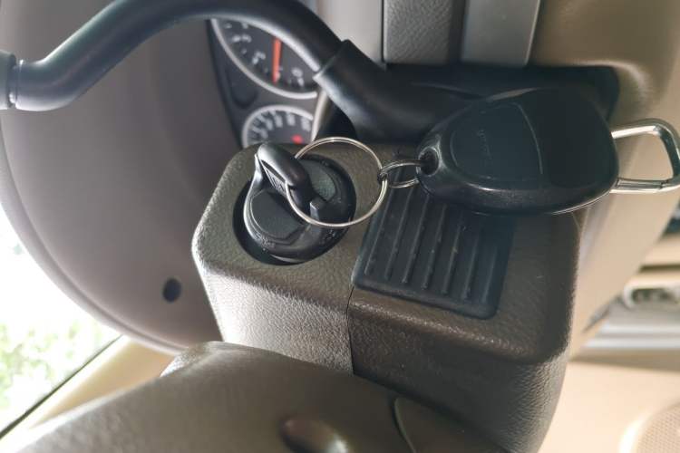 Used Buick GL8 2014 2.4L Classic Edition Vehicle Key
