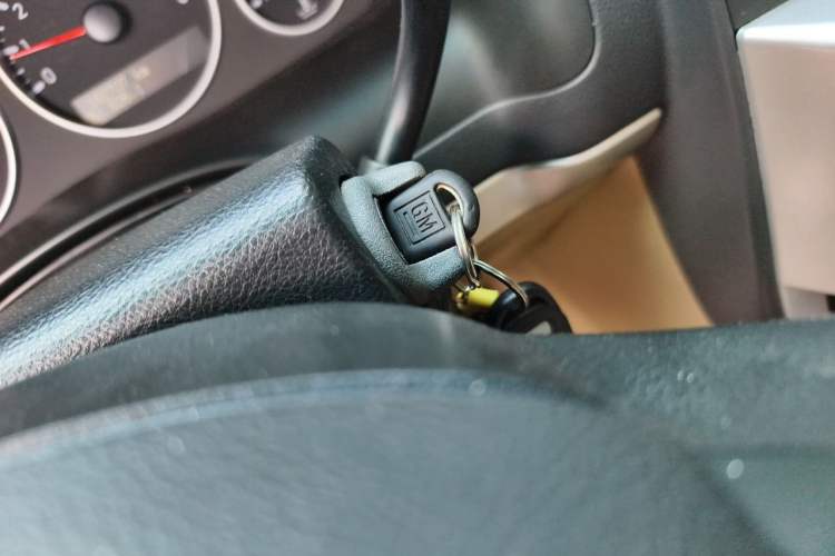 Used Buick GL8 2014 2.4L Executive Edition Vehicle Key