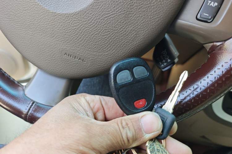 Used Buick GL8 2014 2.4L Classic Edition Vehicle Key