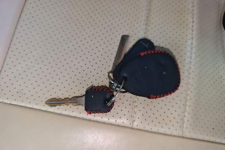 Used Buick GL8 2014 2.4L Classic Edition Vehicle Key