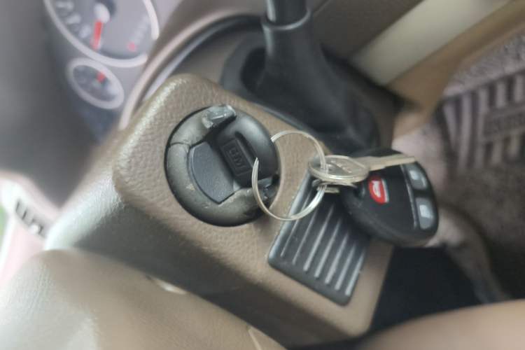 Used Buick GL8 2014 2.4L Comfort Edition Vehicle Key