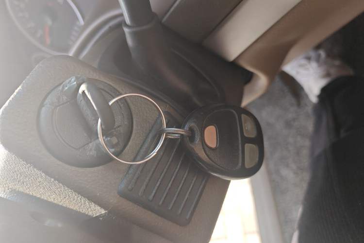 Used Buick GL8 2014 2.4L Classic Edition Vehicle Key