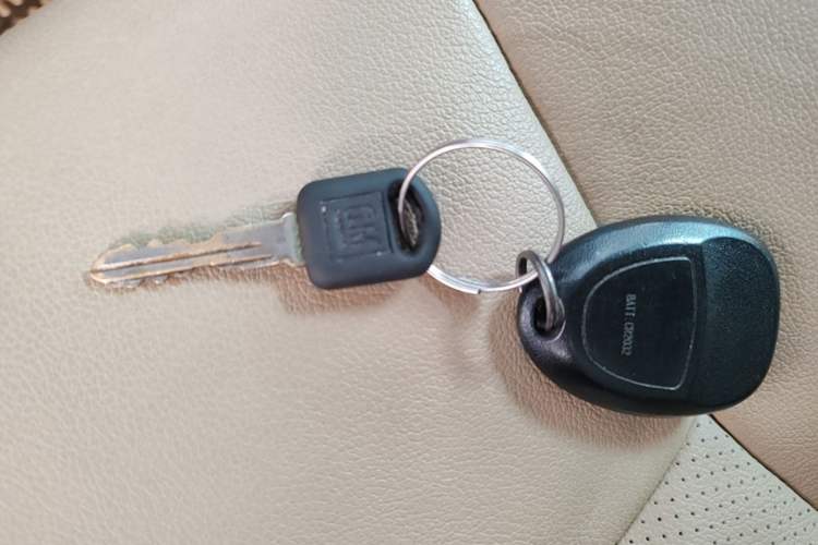 Used Buick GL8 2014 2.4L Classic Edition Vehicle Key
