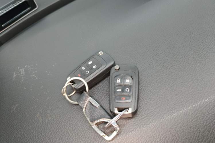 Used Buick GL8 2014 3.0L GT Luxury Business Haoya Edition Vehicle Key