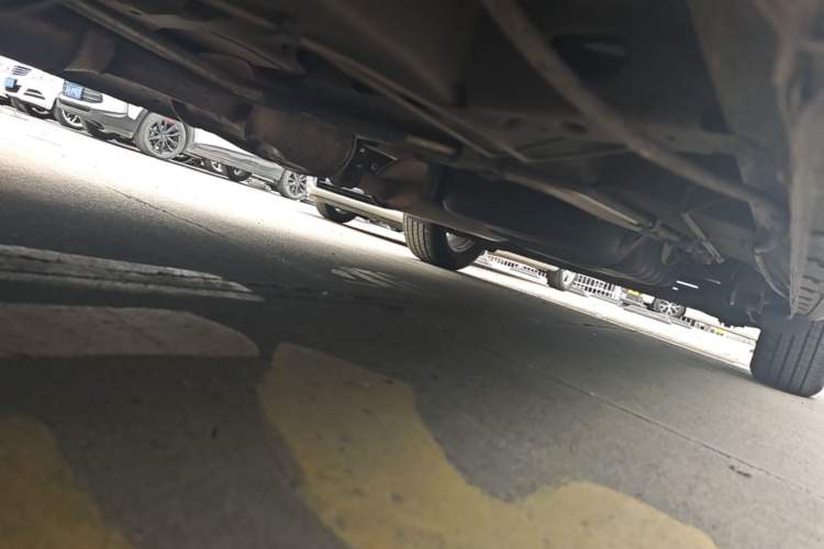 Used Buick GL8 2014 3.0L XT Luxury Business Flagship Edition Chassis Front Left