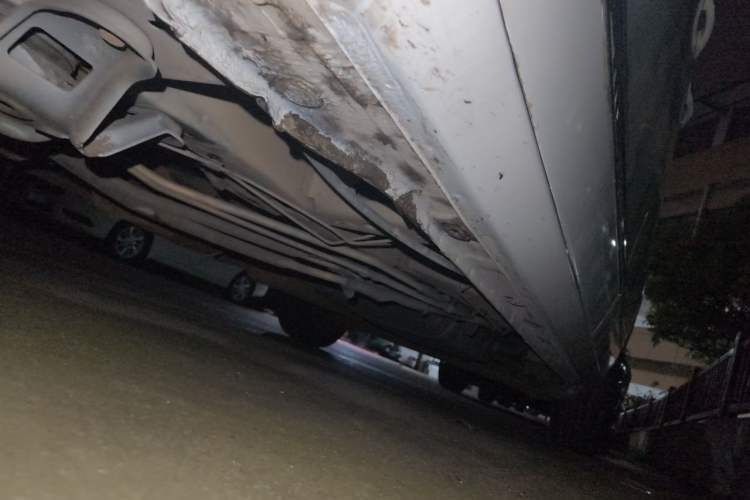 Used Buick GL8 2014 2.4L Executive Edition Chassis Front Left