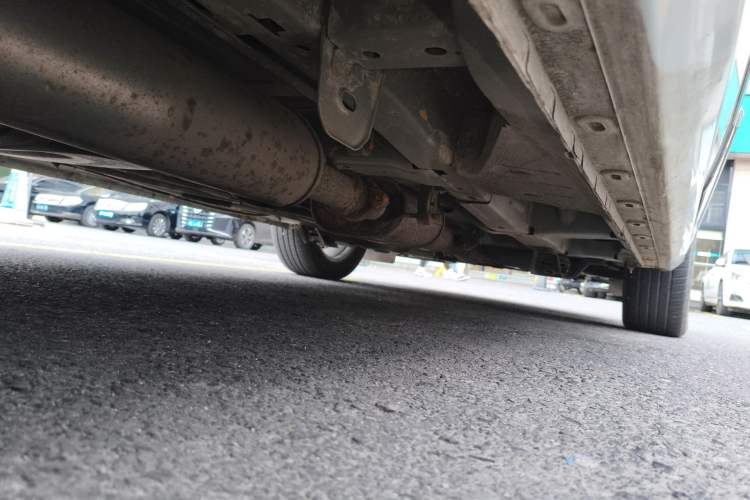 Used Buick GL8 2014 3.0L XT Luxury Business Flagship Edition Chassis Rear Right
