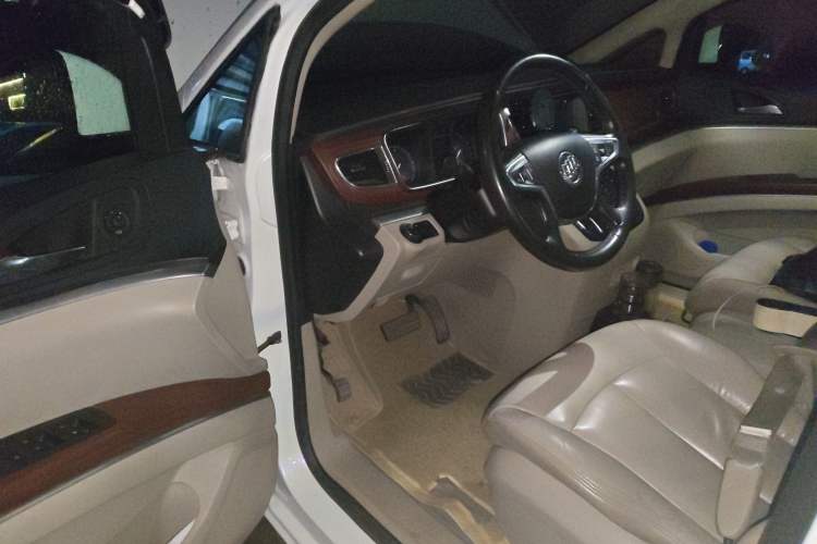 Used Buick GL8 2014 3.0L GT Luxury Business Haoya Edition Driver Seat