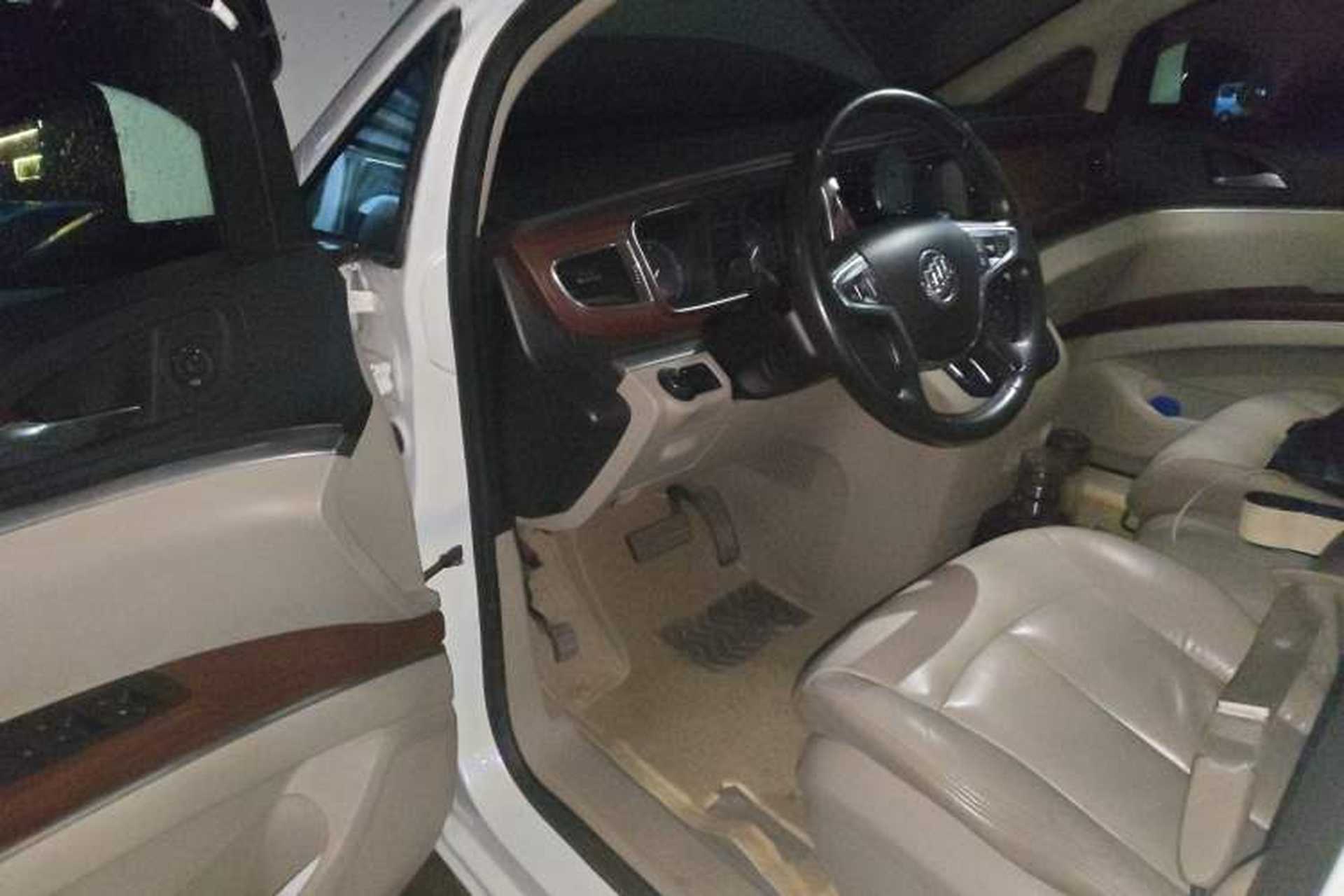 Used Buick GL8 2014 3.0L GT Luxury Business Haoya Edition Driver Seat