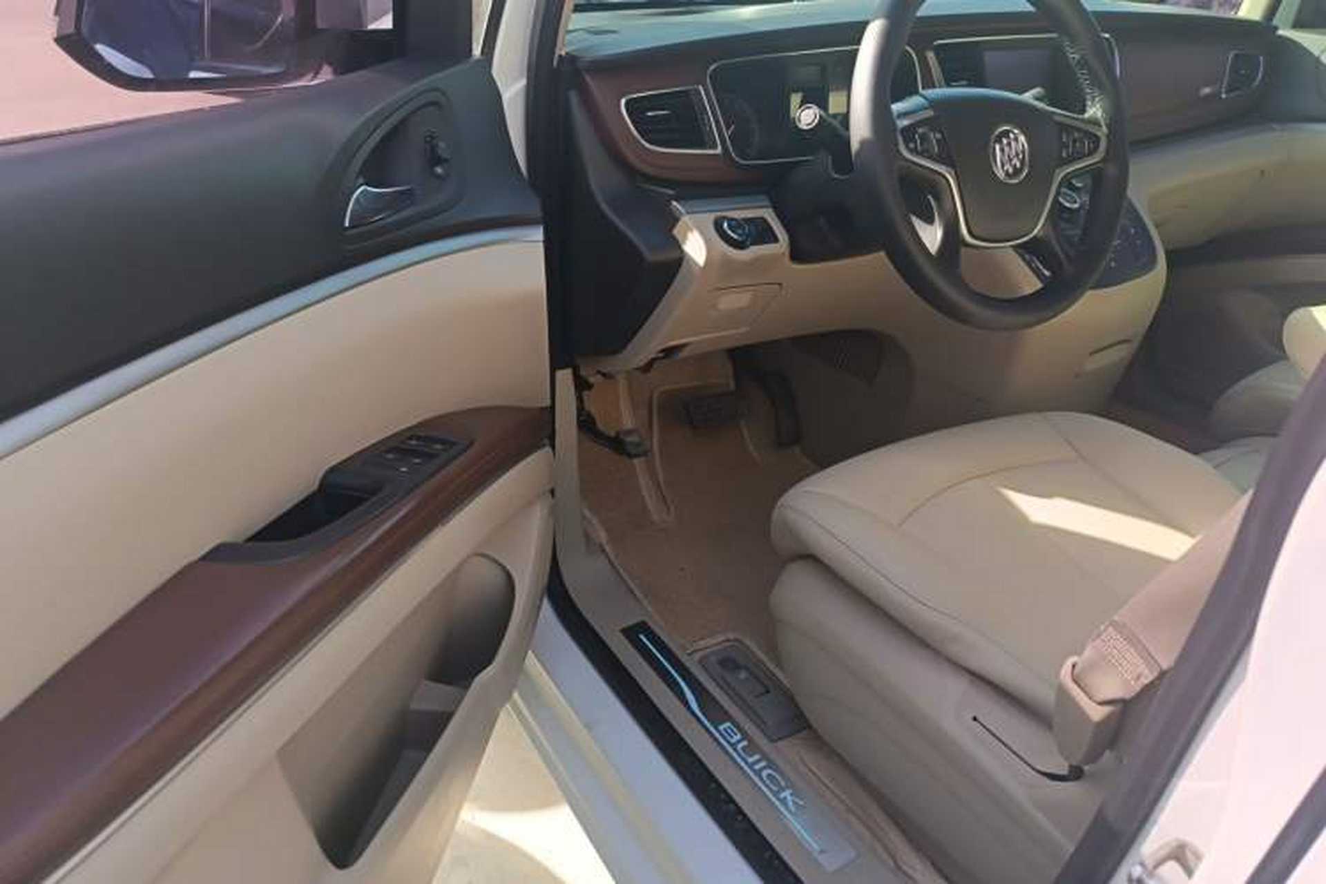Used Buick GL8 2014 3.0L XT Luxury Business Flagship Edition Driver Seat