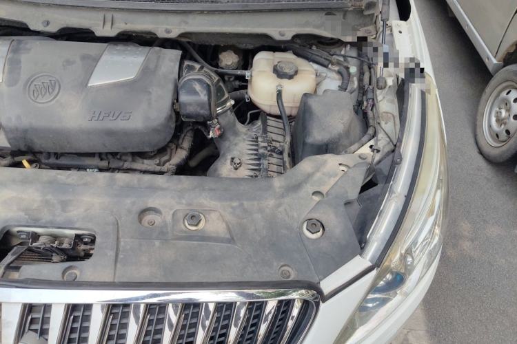 Used Buick GL8 2014 3.0L GT Luxury Business Haoya Edition Engine Bay Left