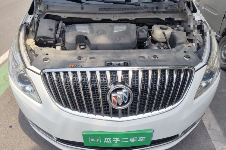 Used Buick GL8 2014 3.0L GT Luxury Business Haoya Edition Engine Bay