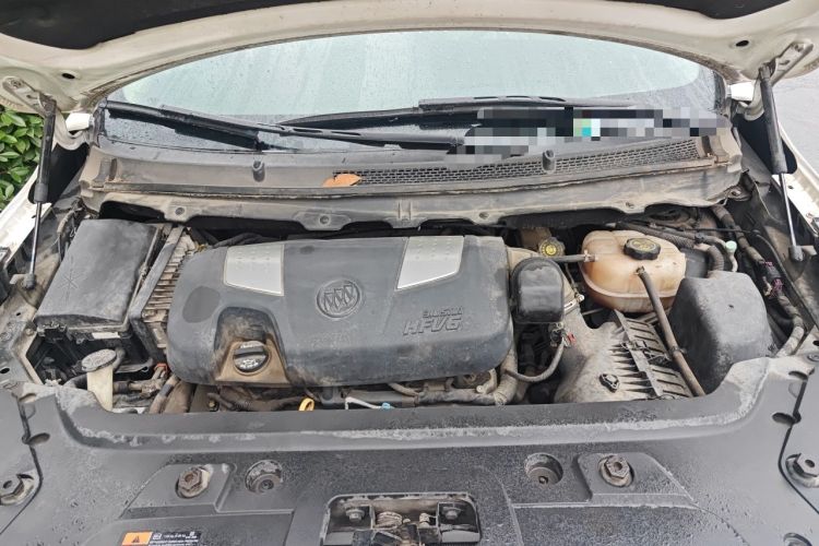 Used Buick GL8 2014 3.0L GT Luxury Business Haoya Edition Engine Bay