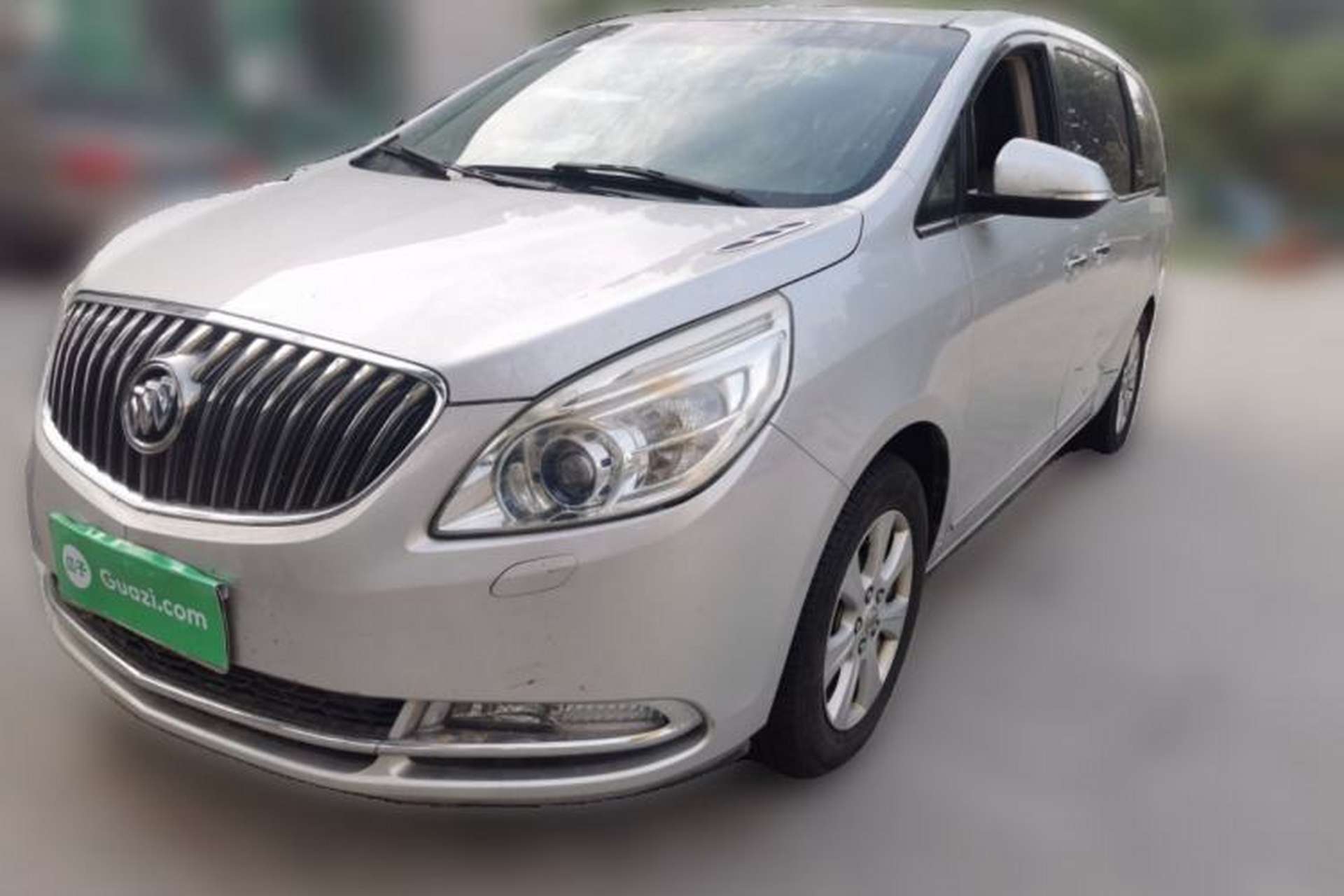 Used Buick GL8 2014 3.0L XT Luxury Business Flagship Edition Front Left 45 Deg