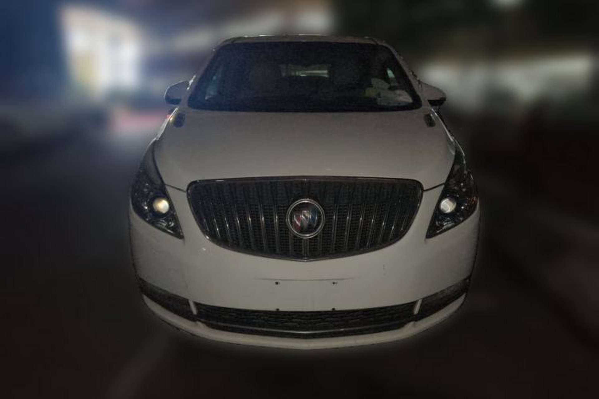 Used Buick GL8 2014 2.4L Executive Edition Front