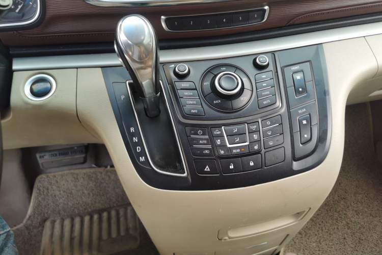 Used Buick GL8 2014 3.0L XT Luxury Business Flagship Edition Gear Lever