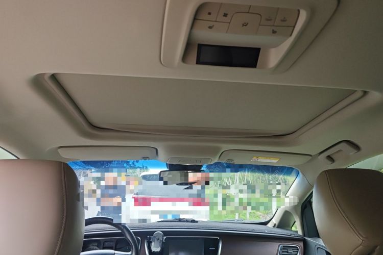 Used Buick GL8 2014 3.0L GT Luxury Business Haoya Edition Headliner