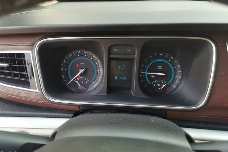 Used Buick GL8 2014 3.0L XT Luxury Business Flagship Edition Instrument Cluster