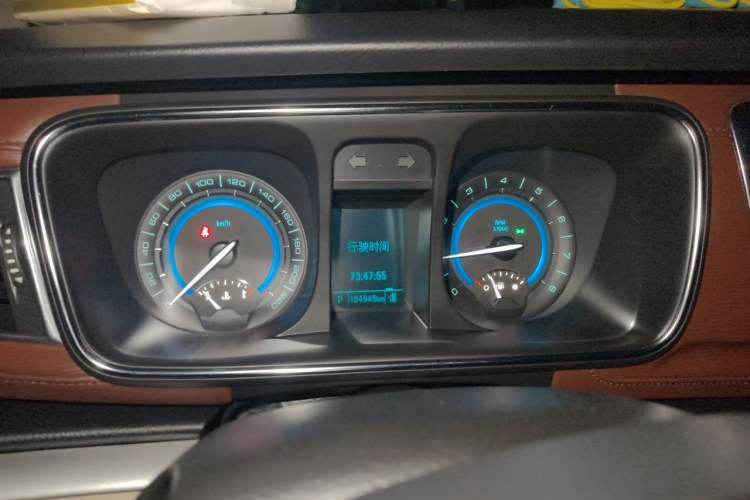 Used Buick GL8 2014 2.4L Executive Edition Instrument Cluster