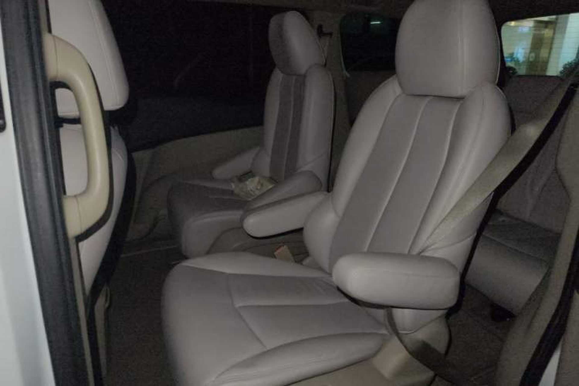 Used Buick GL8 2014 2.4L Executive Edition Left Rear Seat