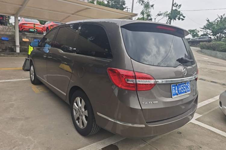 Used Buick GL8 2014 3.0L XT Luxury Business Flagship Edition Rear Left 45 Deg