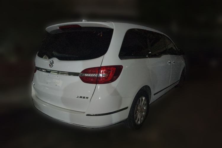 Used Buick GL8 2014 2.4L Executive Edition Rear Right 45 Deg
