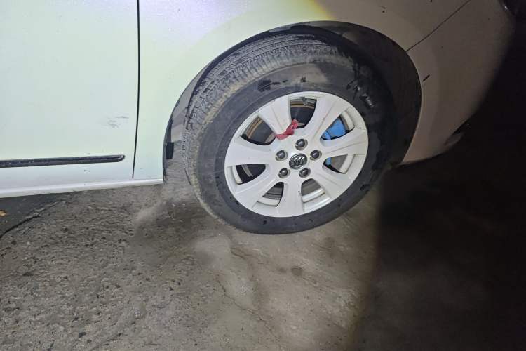 Used Buick GL8 2014 3.0L GT Luxury Business Haoya Edition Right Front Wheel Hub