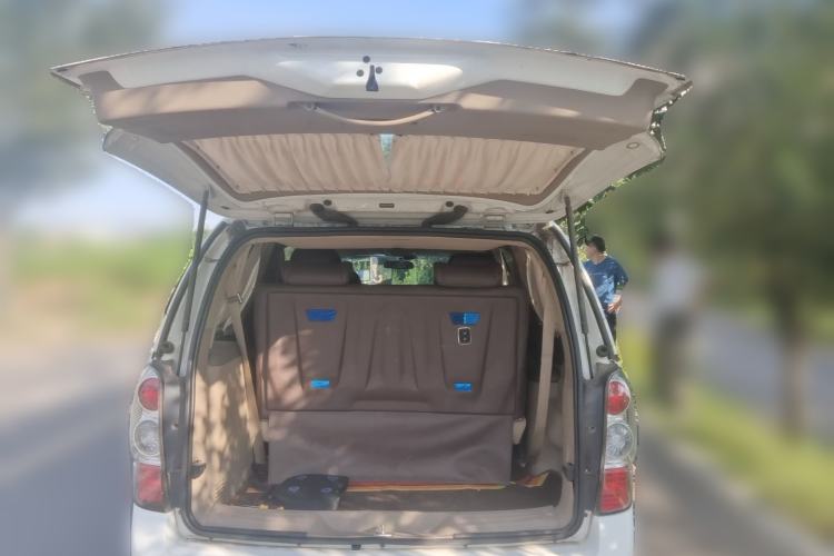 Used Buick GL8 2014 2.4L Comfort Edition Trunk