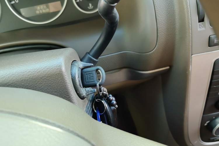 Used Buick GL8 2014 2.4L Classic Edition Vehicle Key