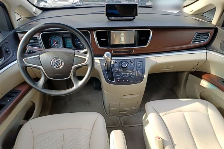 Used Buick GL8 2014 2.4L CT Luxury Business Comfort Edition Center Console