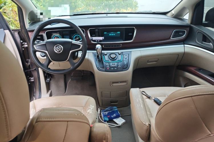 Used Buick GL8 2014 2.4L CT Luxury Business Comfort Edition Center Console