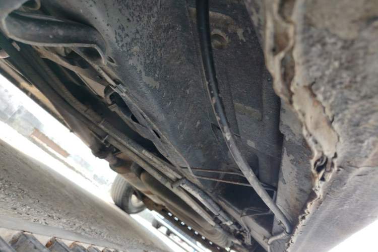 Used Buick GL8 2014 2.4L Comfort Edition Chassis Front Left
